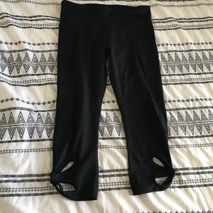 Fabletics Capris